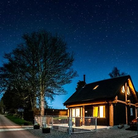 Rowanlea Lodge With Hot Tub Marykirk Exterior foto